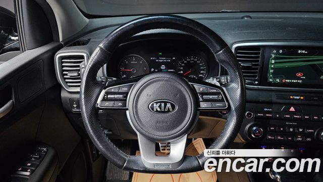 Kia Sportage The Bold Diesel 2.0 2WD Prestige 2021 — фото 14