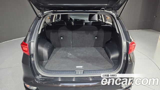 Kia Sportage The Bold Diesel 2.0 2WD Prestige 2021 — фото 20