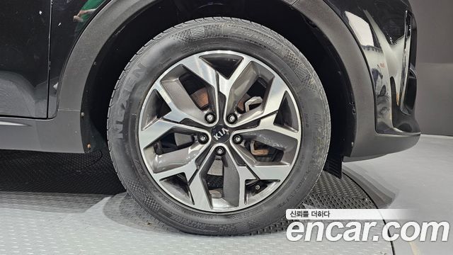 Kia Sportage The Bold Diesel 2.0 2WD Prestige 2021 — фото 21