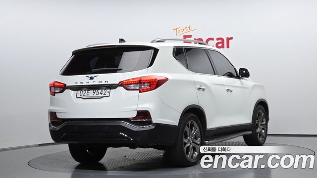 KG Mobility (SsangYong) G4 Rexton Diesel 2.2 4WD Majesty 2018 — фото 2