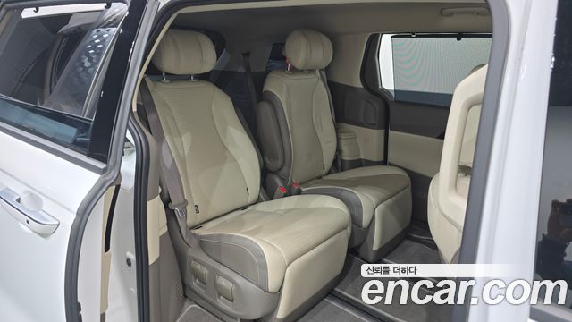 Kia Carnival (IV) HEV 7seater Signature 2024 — фото 11