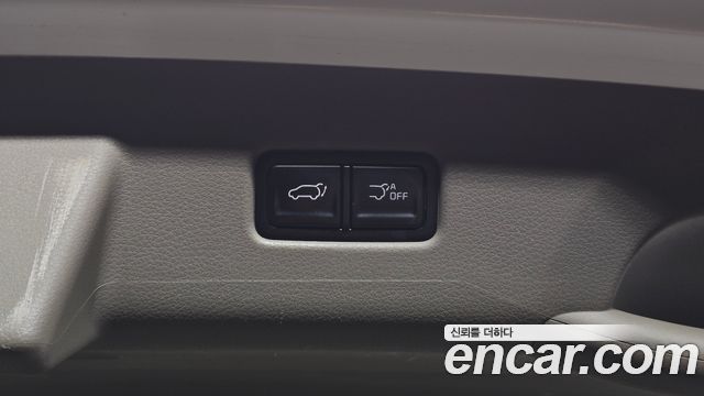 Kia Carnival (IV) HEV 7seater Signature 2024 — фото 18