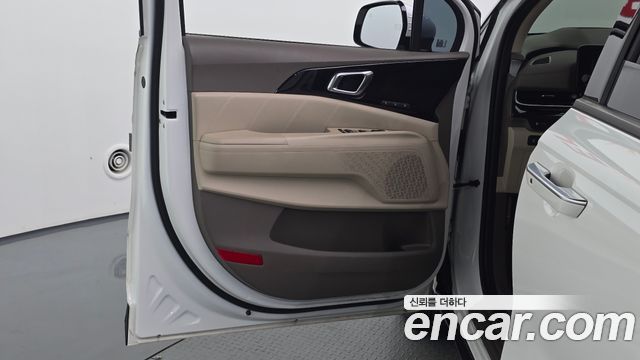 Kia Carnival (IV) HEV 7seater Signature 2024 — фото 24