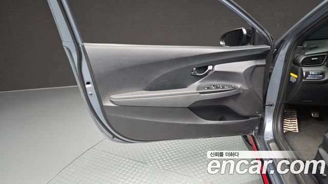 Hyundai Veloster (JS) 2.0 N 2019 — фото 24