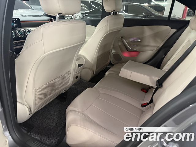 Mercedes-Benz A-Class (W177) A220 Sedan 2023 — фото 14