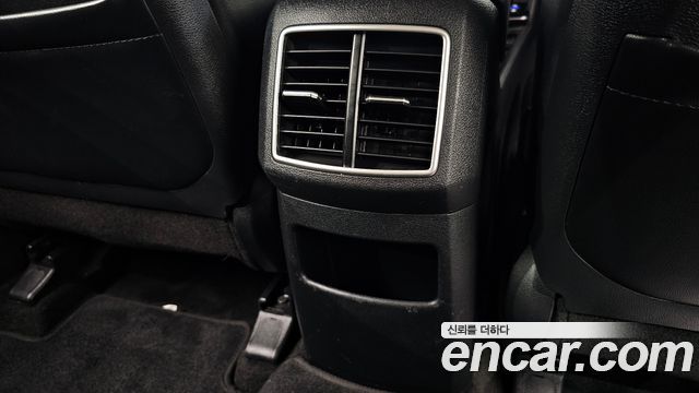 Kia Sportage (V) Diesel 2.0 2WD Prestige 2023 — фото 19