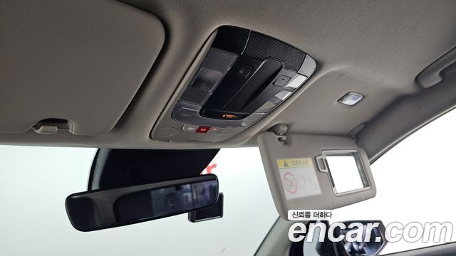 Kia Sportage (V) Diesel 2.0 2WD Prestige 2023 — фото 33