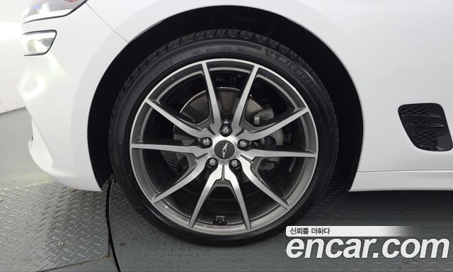 Genesis G70 Gasoline 2.0T 4WD 2023 — фото 5