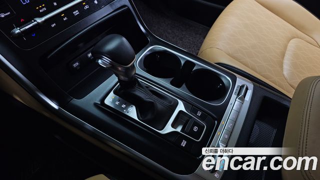 Kia Carnival (IV) Diesel 9-Seater Prestige 2022 — фото 9