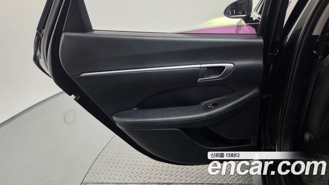 Hyundai Sonata (DN8) 2.0 Premium 2020 — фото 25