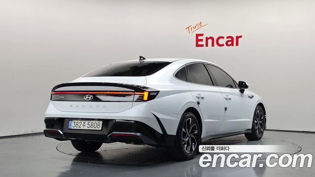 Hyundai Sonata The Edge (DN8) 1.6 Turbo Exclusive 2024 — фото 2