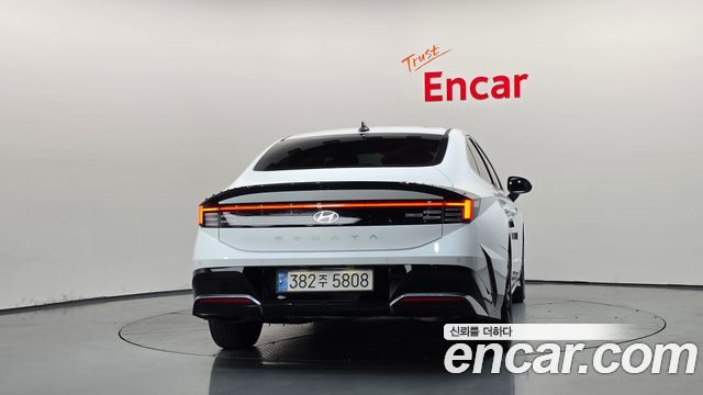 Hyundai Sonata The Edge (DN8) 1.6 Turbo Exclusive 2024 — фото 4