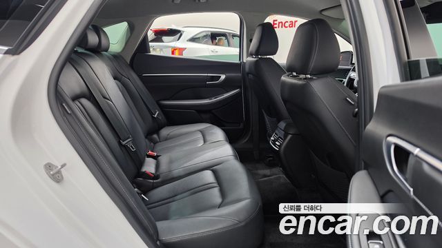 Hyundai Sonata The Edge (DN8) 1.6 Turbo Exclusive 2024 — фото 11