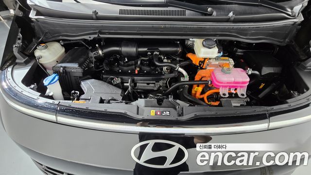Hyundai Staria HEV 1.6 Cargo 3-Seater Modern 2025 — фото 6