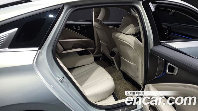 Kia K8 2.5 Gasoline 2WD Best Selection 2026 — фото 12