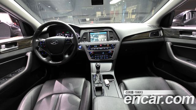 Hyundai Sonata (LF) 2.0 Smart 2017 — фото 7