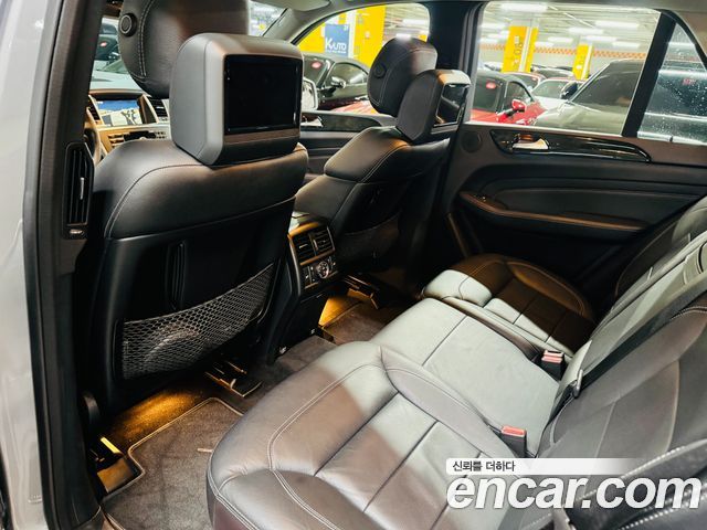 Mercedes-Benz M-Class (W166) ML350 BlueTEC 4MATIC 2015 — фото 16