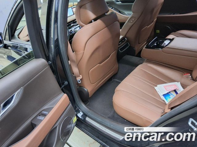 Genesis G80 (RG3) Gasoline 2.5 Turbo AWD 2022 — фото 16