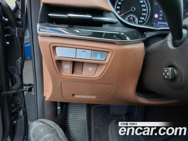 Genesis G80 (RG3) Gasoline 2.5 Turbo AWD 2022 — фото 23