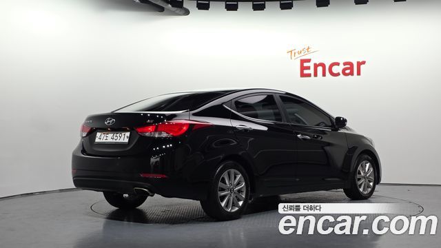 Hyundai Avante 1.6 GDi Modern Standard 2014 — фото 2