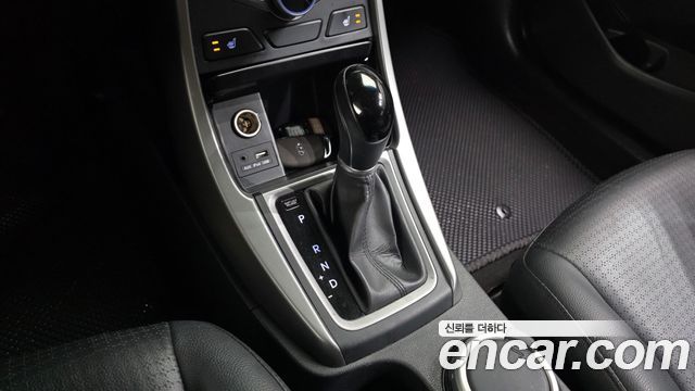 Hyundai Avante 1.6 GDi Modern Standard 2014 — фото 9