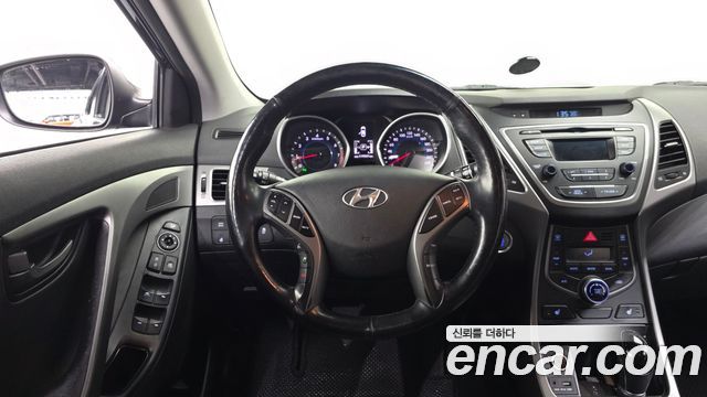 Hyundai Avante 1.6 GDi Modern Standard 2014 — фото 12