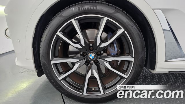 BMW X7 (G07) xDrive 40i M Sport 6STR 2021 — фото 5