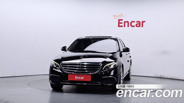 Mercedes-Benz E-Class (W213) E300 4MATIC Exclusive 2018 — фото 3