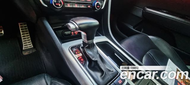 Kia K5 (II) 2.0 SX Prestige 2017 — фото 9