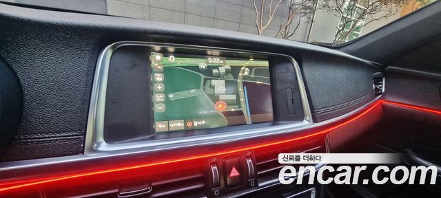 Kia K5 (II) 2.0 SX Prestige 2017 — фото 19