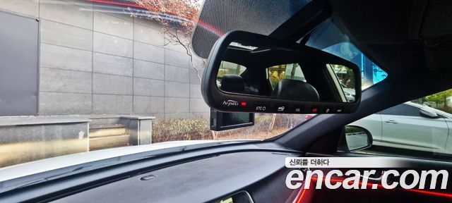 Kia K5 (II) 2.0 SX Prestige 2017 — фото 22