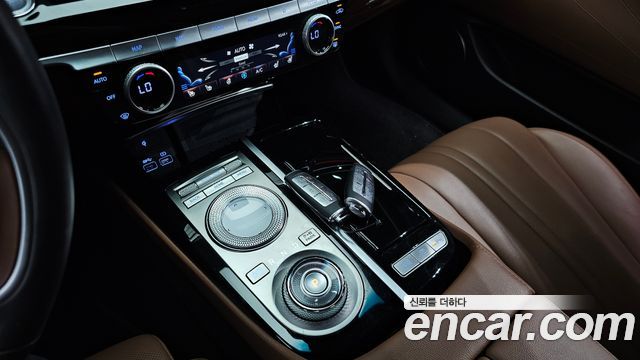 Genesis G80 (RG3) Gasoline 2.5 Turbo AWD 2022 — фото 9