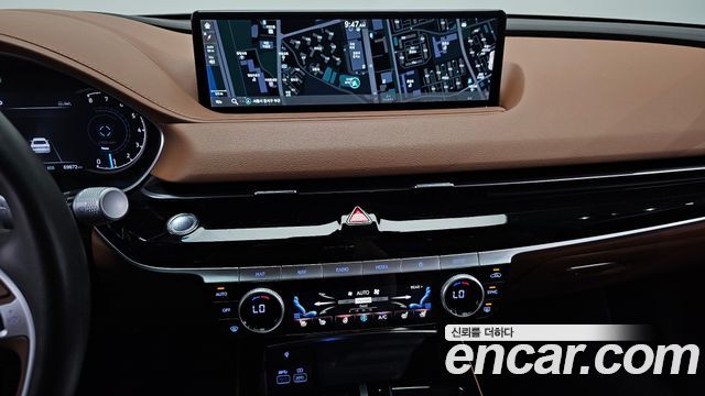 Genesis G80 (RG3) Gasoline 2.5 Turbo AWD 2022 — фото 14