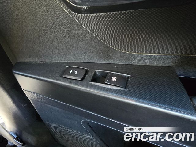 KG Mobility (SsangYong) Korando C Clubby 2WD Park 2013 — фото 15