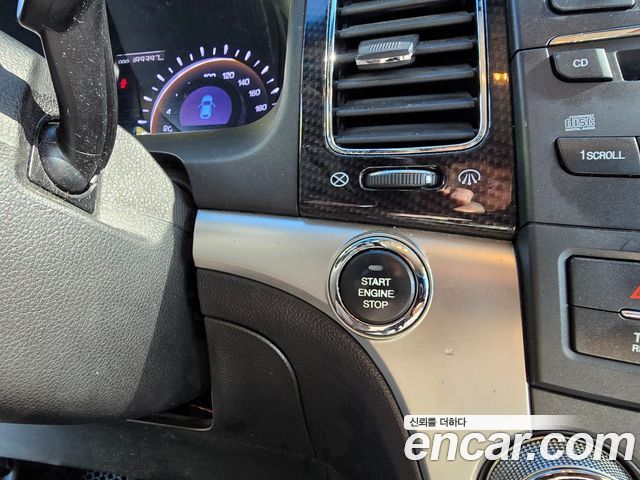 KG Mobility (SsangYong) Korando C Clubby 2WD Park 2013 — фото 19