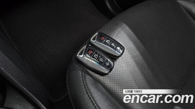 Hyundai Santa Fe The Prime Diesel 2.0 2WD Premium 2016 — фото 16
