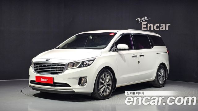 Kia Carnival 11-seater Prestige