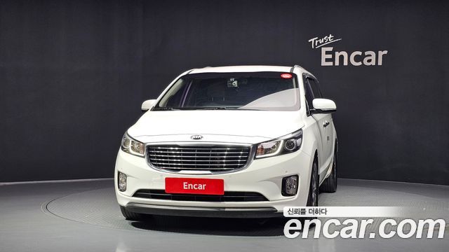 Kia Carnival 11-seater Prestige 2018 — фото 3