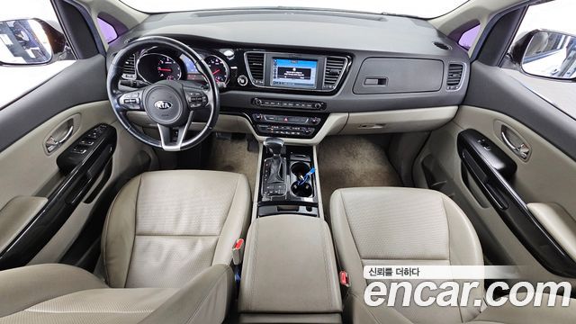 Kia Carnival 11-seater Prestige 2018 — фото 7