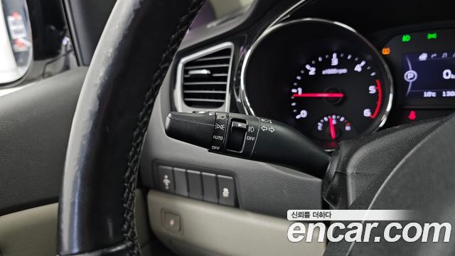 Kia Carnival 11-seater Prestige 2018 — фото 18