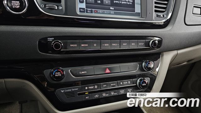 Kia Carnival 11-seater Prestige 2018 — фото 32