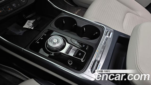 Kia Carnival (IV) HEV 7seater Gravity 2025 — фото 9