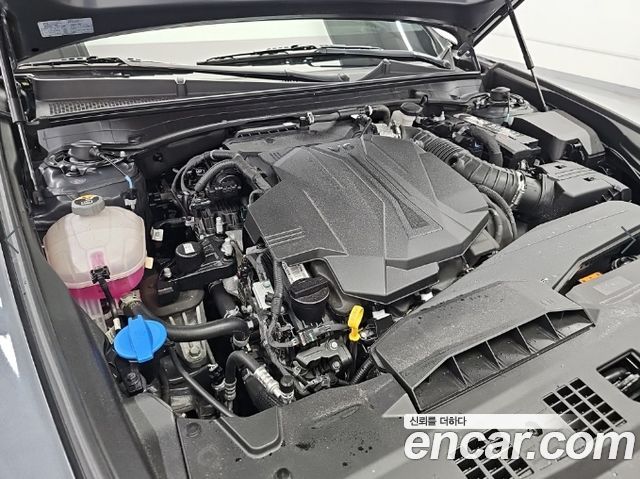 Hyundai Grandeur (GN7) 3,5 Gasoline 4WD Exclusive 2023 — фото 5
