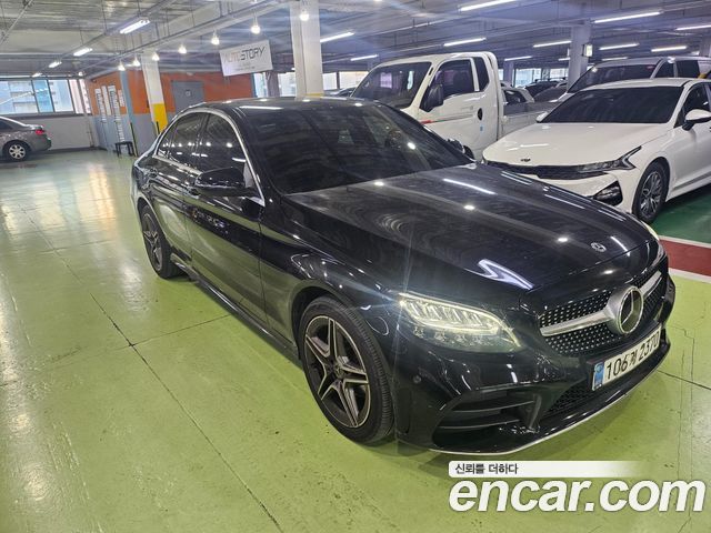 Mercedes-Benz C-Class (W205) C200 AMG Line