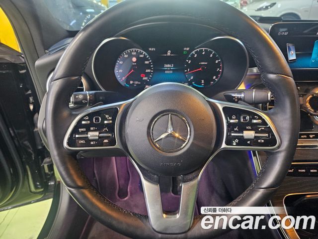 Mercedes-Benz C-Class (W205) C200 AMG Line 2021 — фото 15