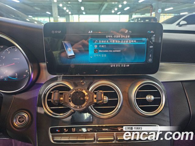 Mercedes-Benz C-Class (W205) C200 AMG Line 2021 — фото 17