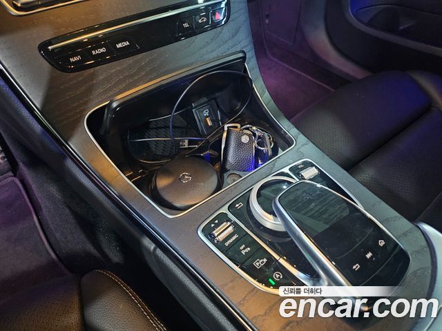Mercedes-Benz C-Class (W205) C200 AMG Line 2021 — фото 20