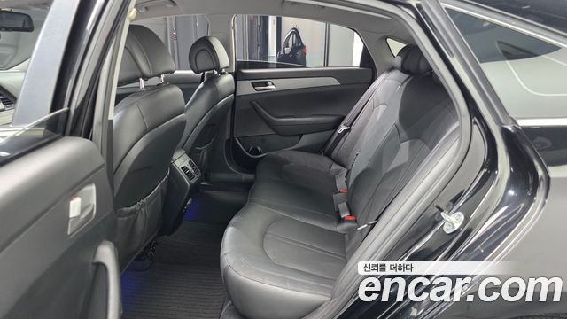 Hyundai Sonata (LF) LPI Premium 2015 — фото 12