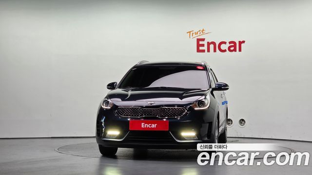 Kia Niro Prestige 2018 — фото 3