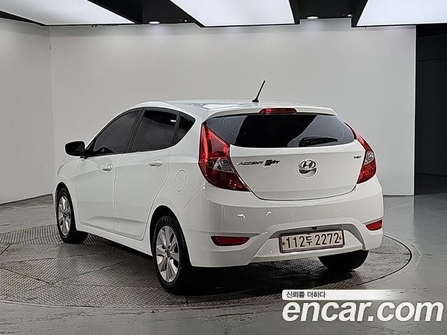 Hyundai Accent (New) Diesel 1.6 VGT Modern 2017 — фото 3